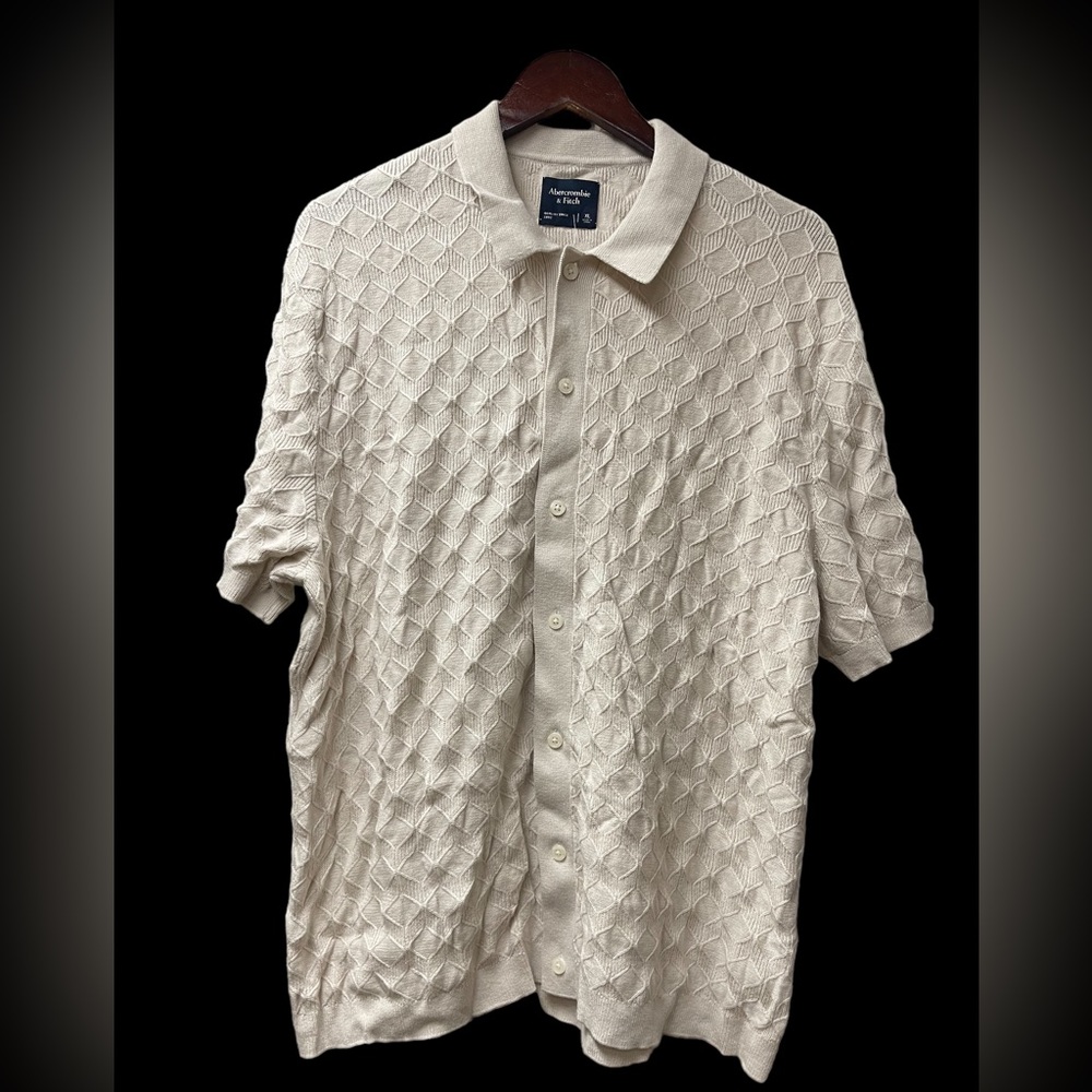 Abercrombie & Fitch men’s sweater